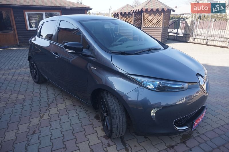 Хэтчбек Renault Zoe 2018 в Самборе