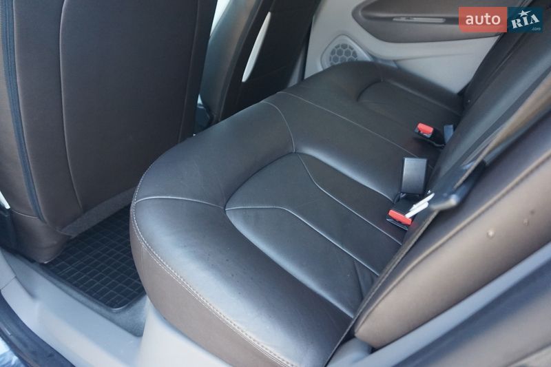 Хэтчбек Renault Zoe 2018 в Самборе