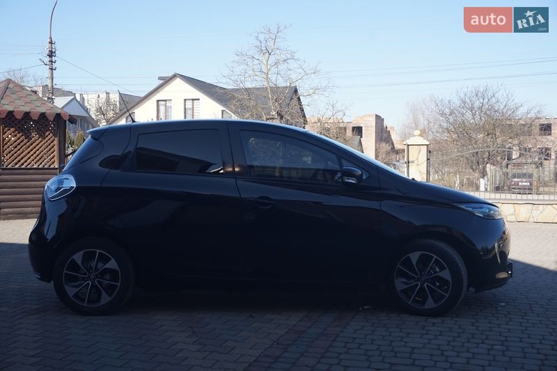 Хэтчбек Renault Zoe 2018 в Самборе