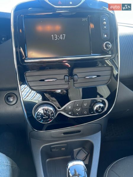 Хэтчбек Renault Zoe 2017 в Кропивницком