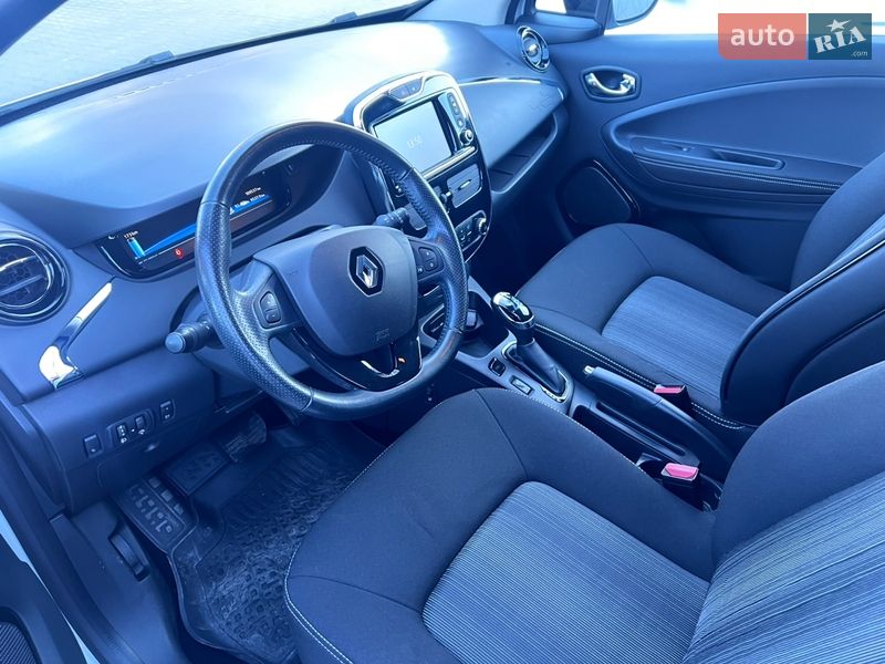 Хэтчбек Renault Zoe 2017 в Кропивницком