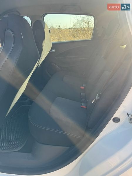 Хэтчбек Renault Zoe 2017 в Ровно