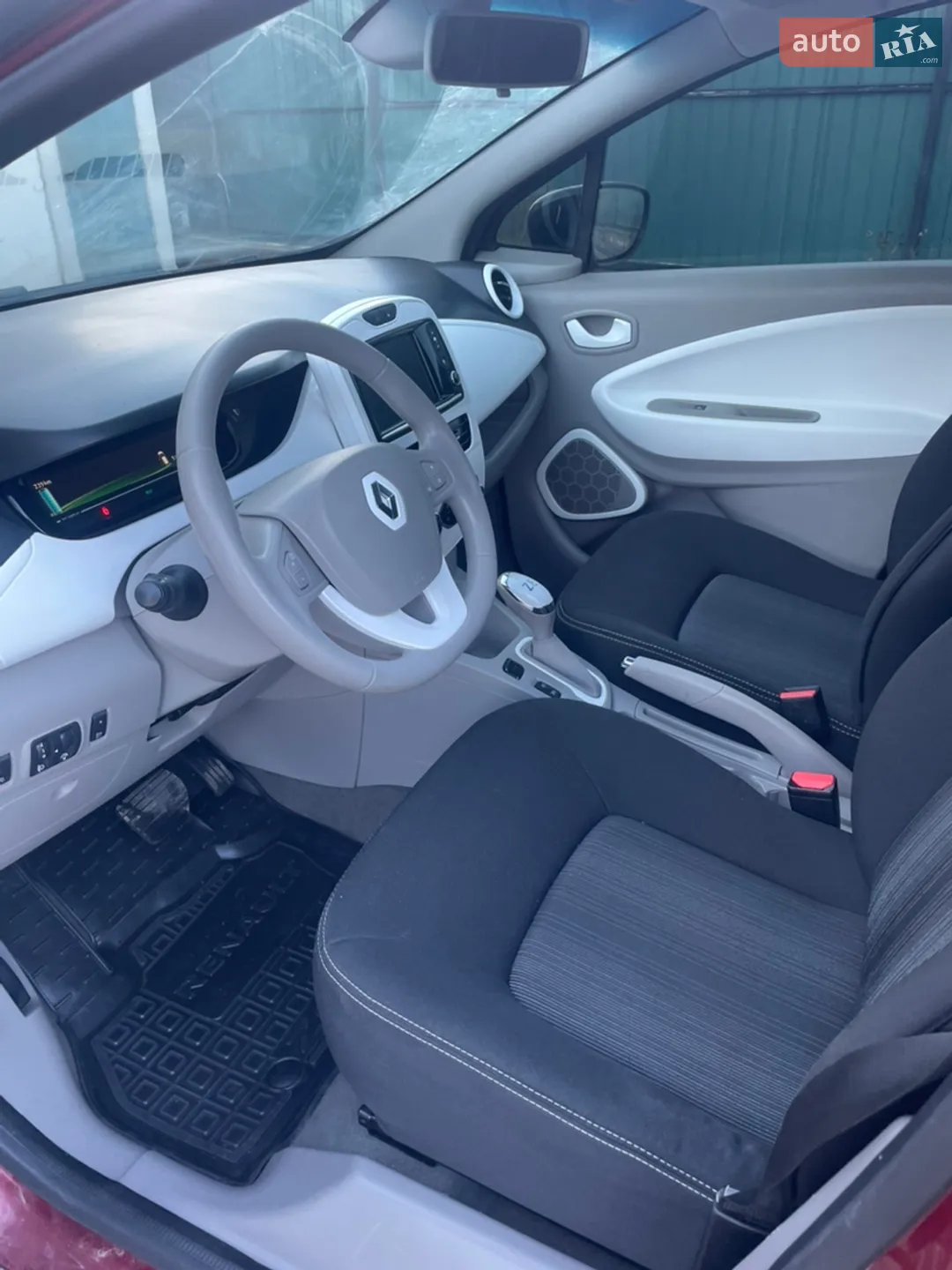 2018 Renault ZOE - мініатюра 15