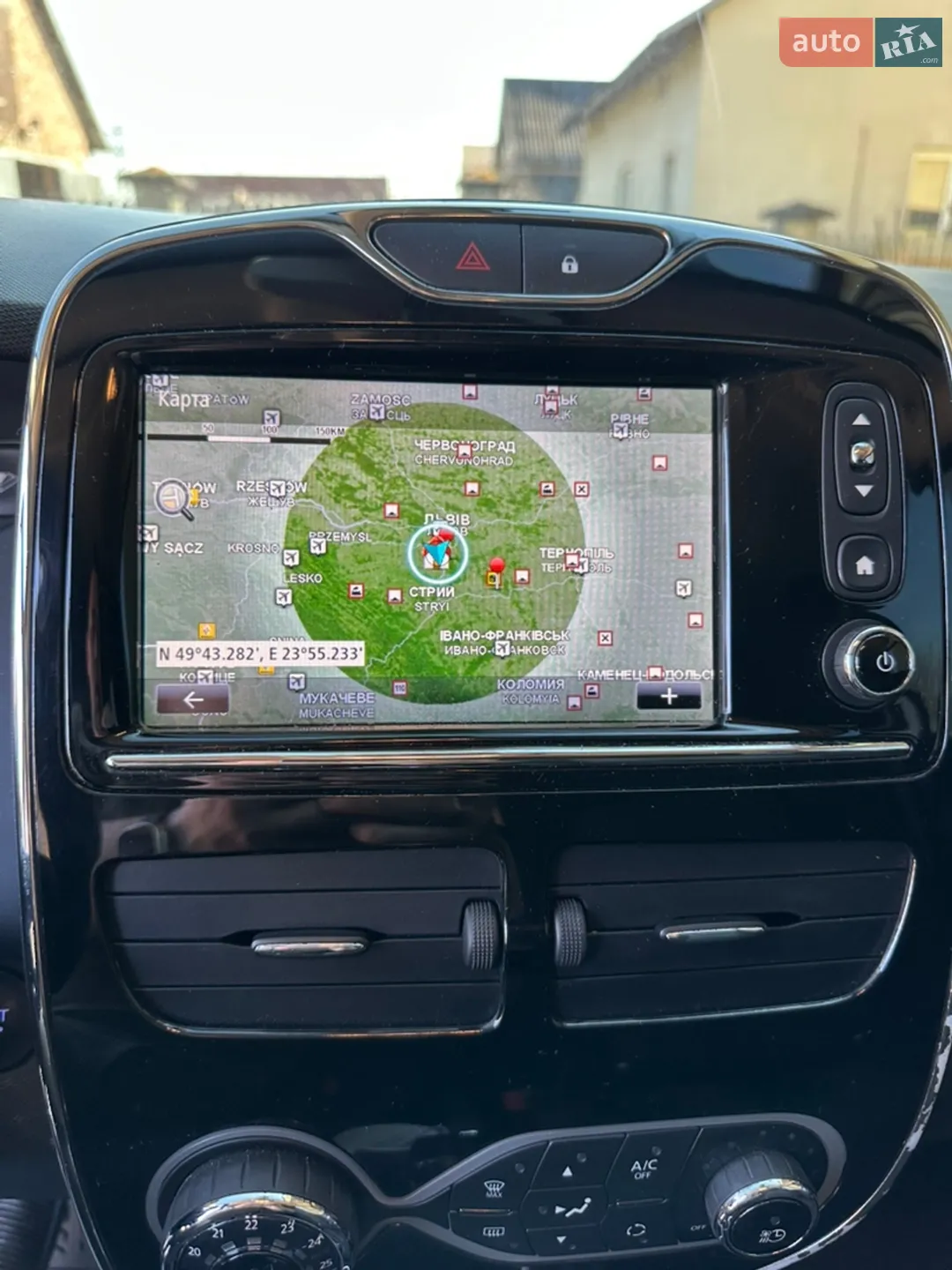 2017 Renault ZOE - мініатюра 20