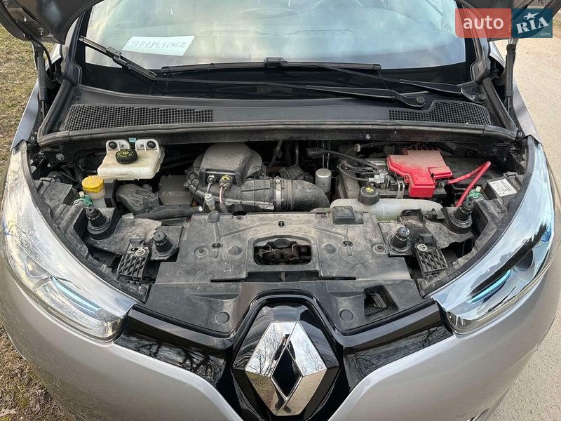 Хэтчбек Renault Zoe 2016 в Львове