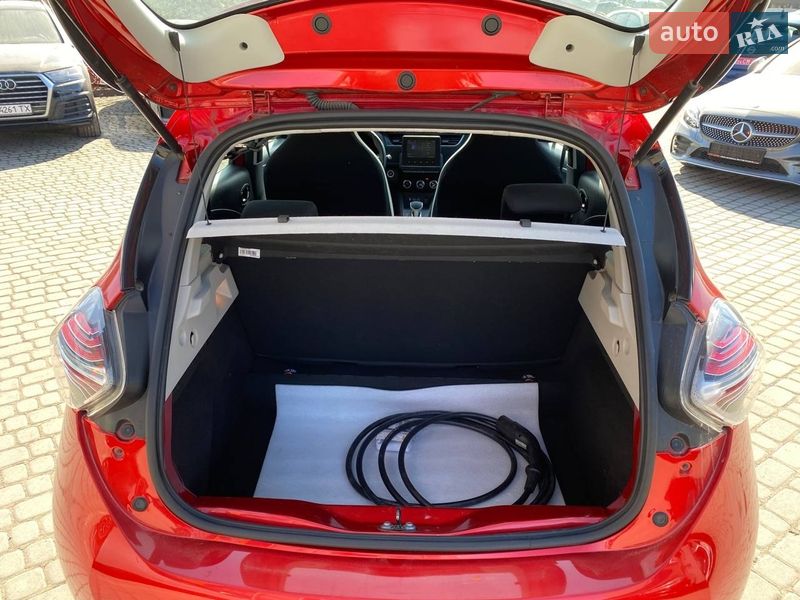 Хэтчбек Renault Zoe 2020 в Львове