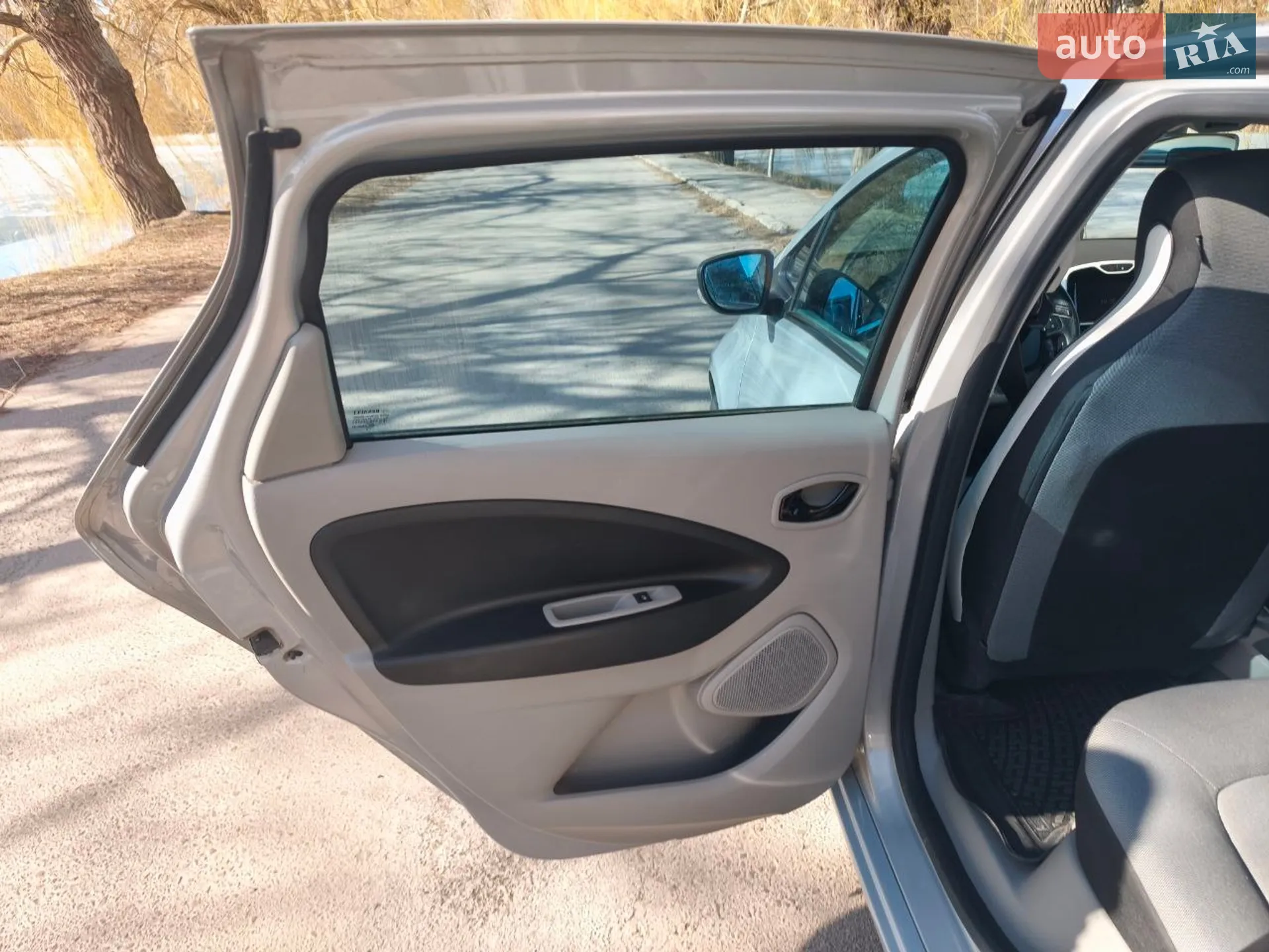 2015 Renault ZOE - мініатюра 17
