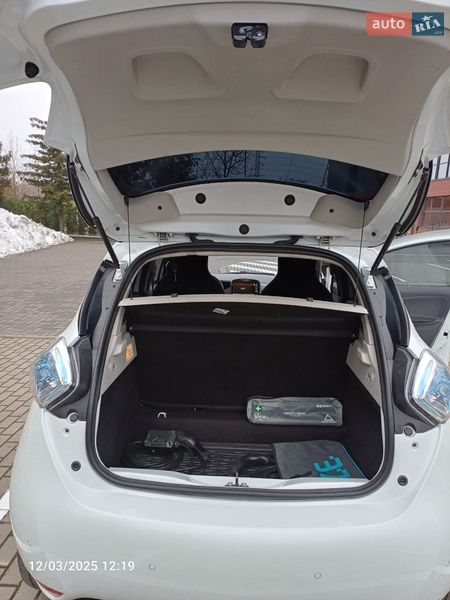 Хэтчбек Renault Zoe 2018 в Львове фото 28 Хэтчбек Renault Zoe 2018 в Львове
