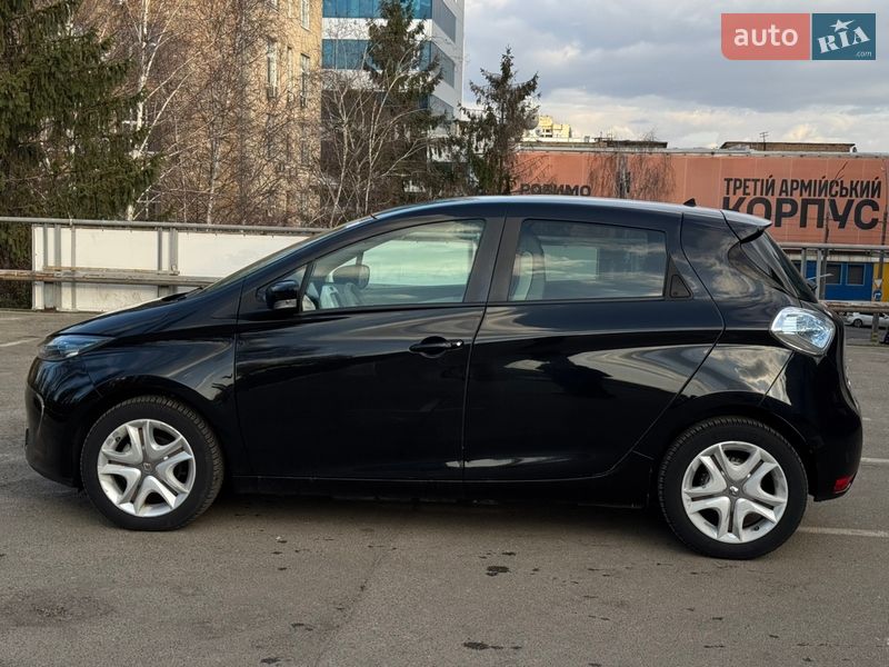Хэтчбек Renault Zoe 2019 в Киеве