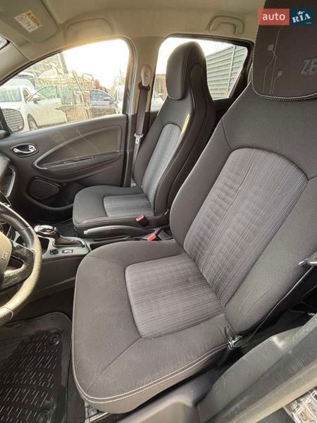 Хэтчбек Renault Zoe 2017 в Киеве