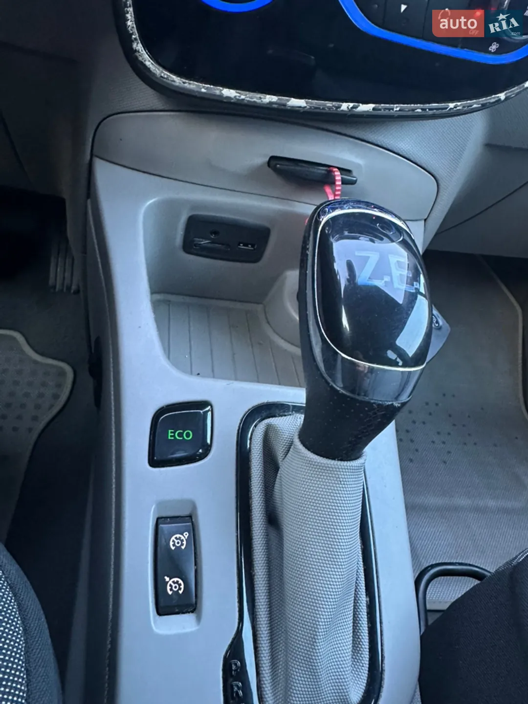 2015 Renault ZOE - мініатюра 18