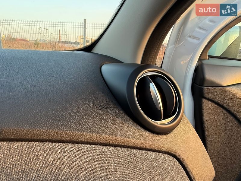 Хетчбек Renault Zoe 2021 в Львові фото 44 Хетчбек Renault Zoe 2021 в Львові