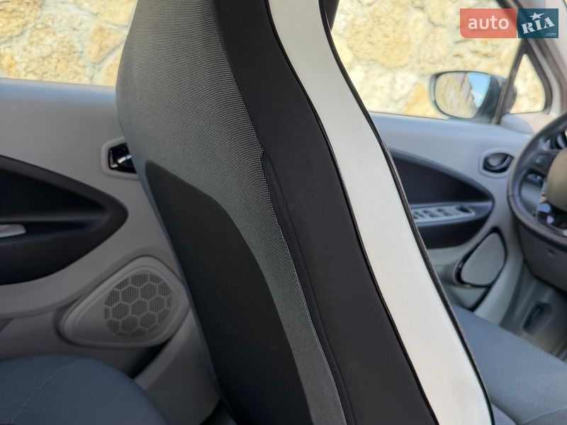 Хэтчбек Renault Zoe 2014 в Ровно