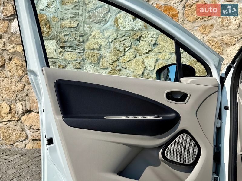 Хэтчбек Renault Zoe 2014 в Ровно