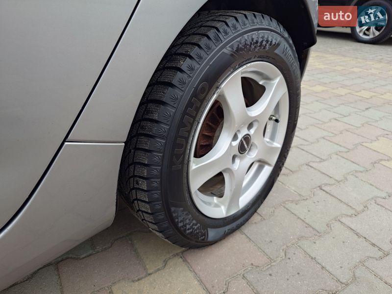 Хэтчбек Renault Zoe 2016 в Самборе