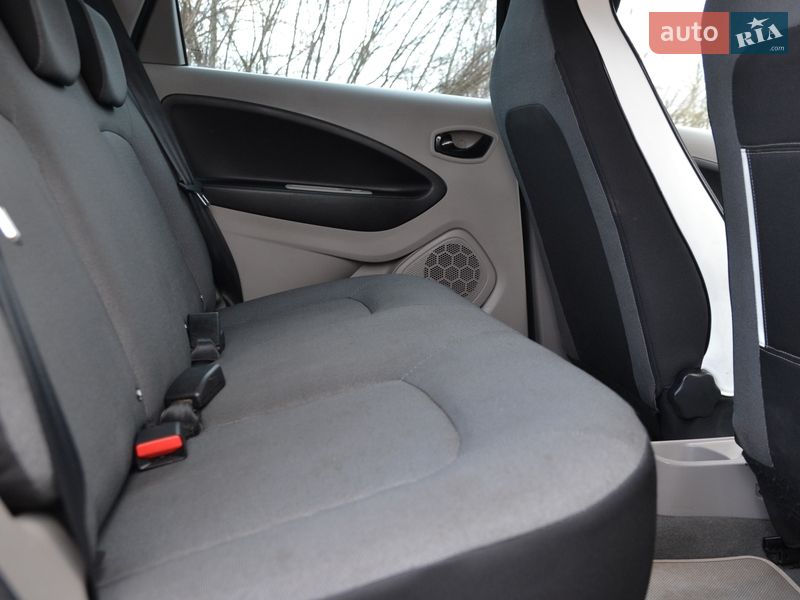 Хетчбек Renault Zoe 2015 в Луцьку