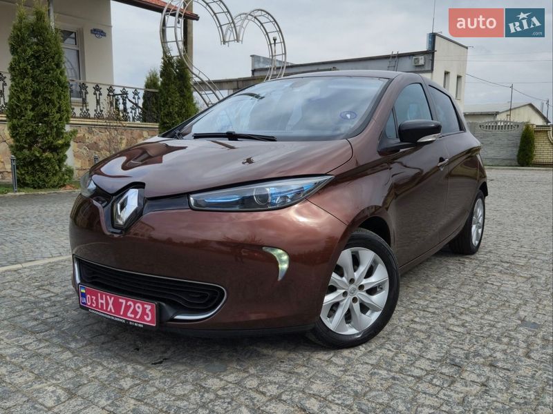 Хэтчбек Renault Zoe 2015 в Золочеве фото Хэтчбек Renault Zoe 2015 в Золочеве