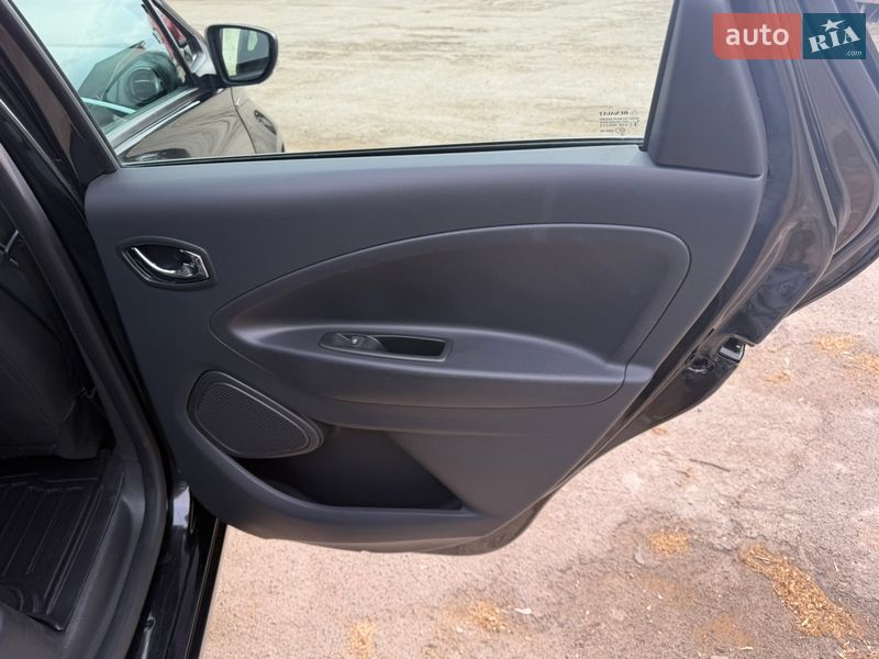 Хэтчбек Renault Zoe 2018 в Тернополе фото 19 Хэтчбек Renault Zoe 2018 в Тернополе