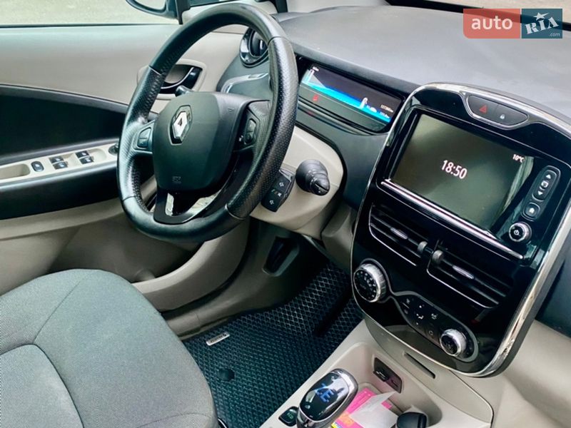 Хэтчбек Renault Zoe 2016 в Луцке фото 9 Хэтчбек Renault Zoe 2016 в Луцке