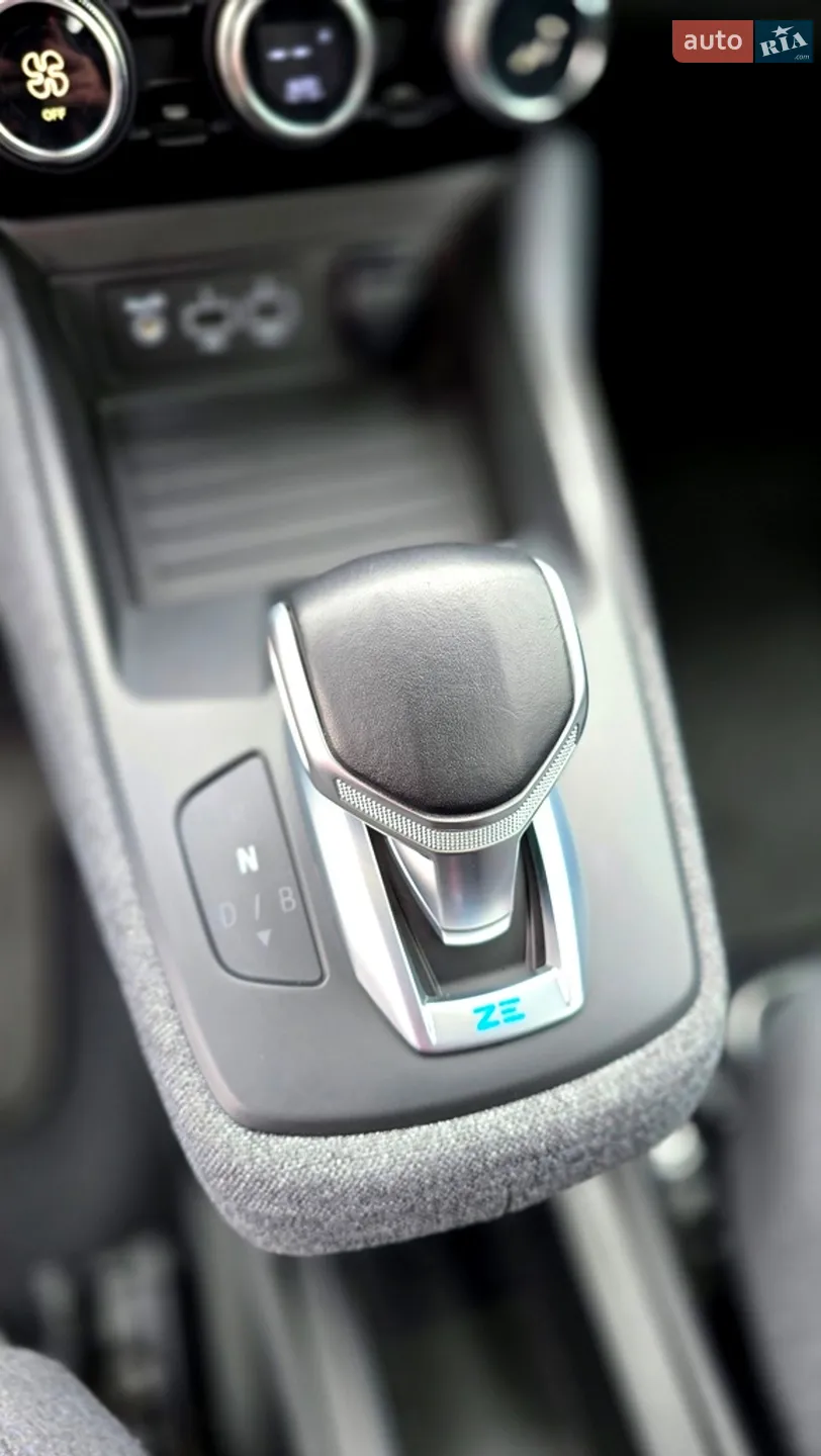 2022 Renault ZOE - мініатюра 13