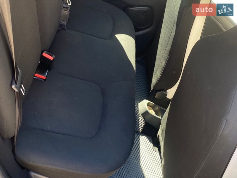 Хэтчбек Renault Zoe 2019 в Виннице фото 12 Хэтчбек Renault Zoe 2019 в Виннице