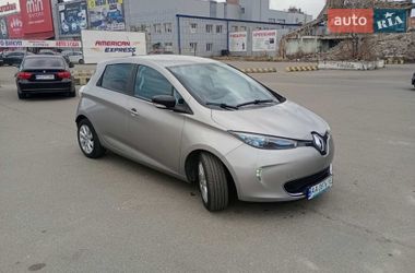 Хэтчбек Renault Zoe 2015 в Киеве