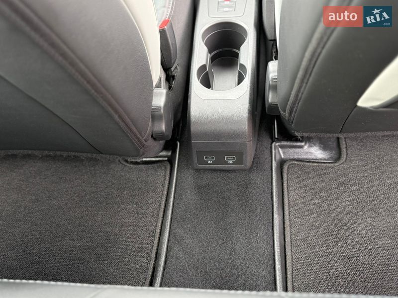 Хэтчбек Renault Zoe 2020 в Ровно фото 28 Хэтчбек Renault Zoe 2020 в Ровно