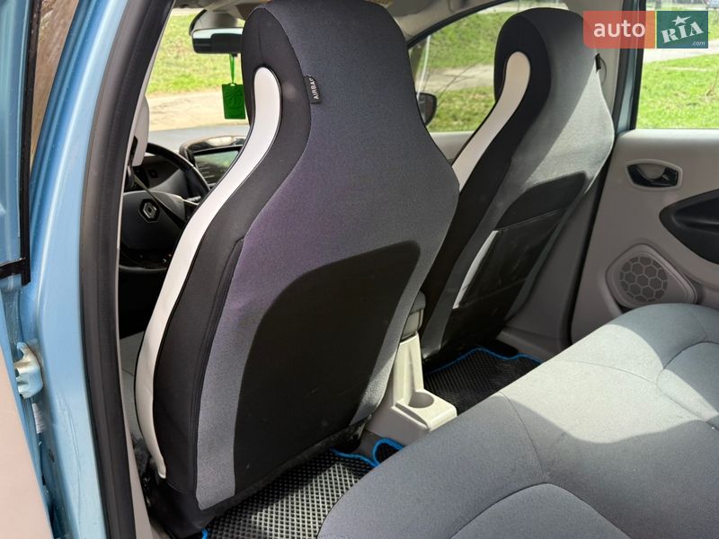 Хетчбек Renault Zoe 2015 в Хмельницькому