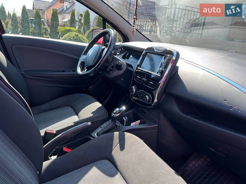 Хетчбек Renault Zoe 2018 в Судовій Вишні