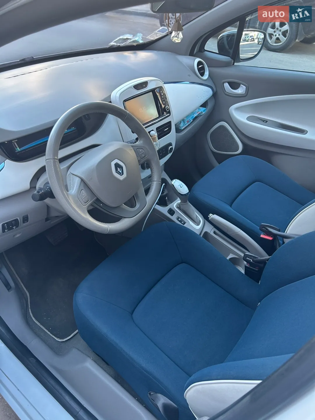 2013 Renault ZOE - мініатюра 12