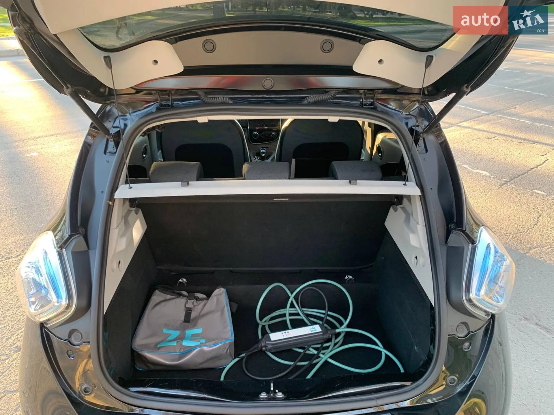 2016 Renault ZOE - мініатюра 32