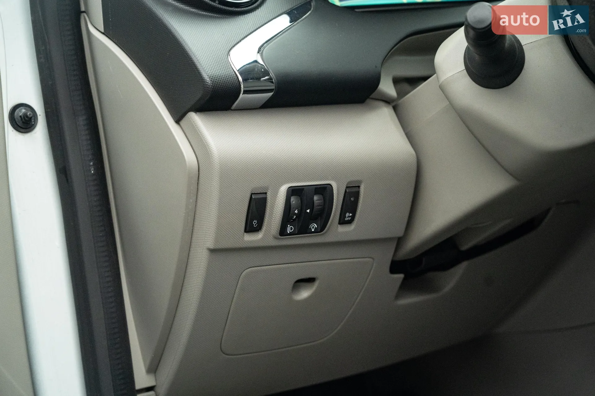 2016 Renault ZOE - мініатюра 16