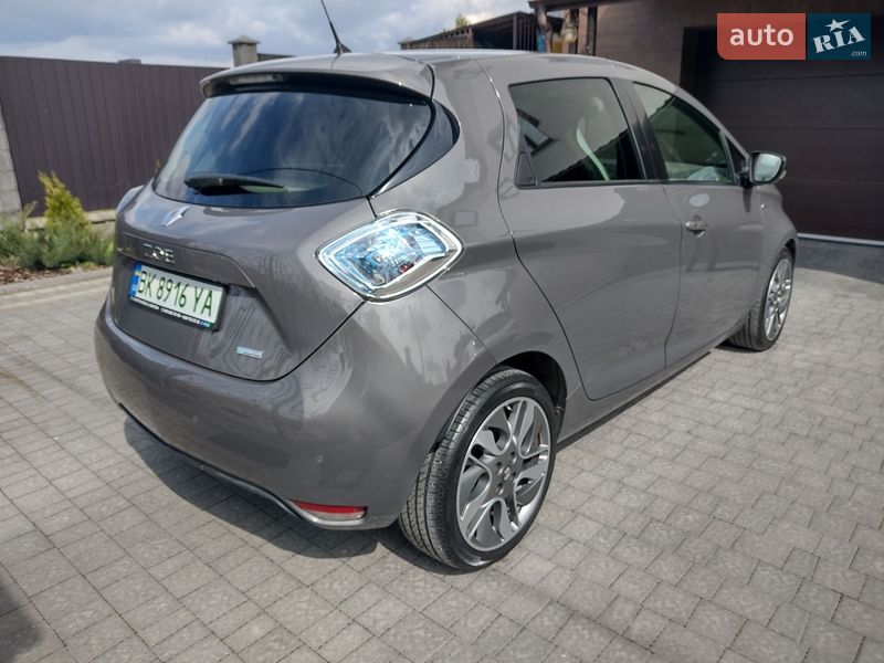 Хэтчбек Renault Zoe 2017 в Ровно