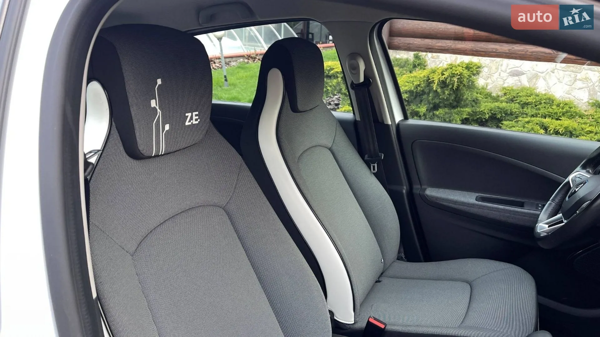 2020 Renault ZOE - мініатюра 12