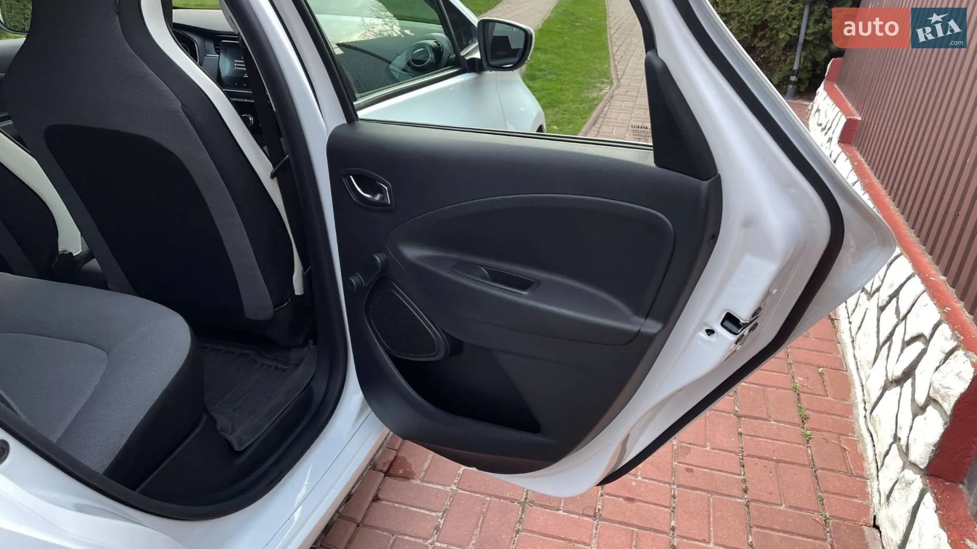 2020 Renault ZOE - мініатюра 23
