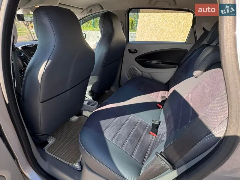 Renault Zoe 2014 VIN VF1AGVYA051937383 фото оголошення 7 з 46