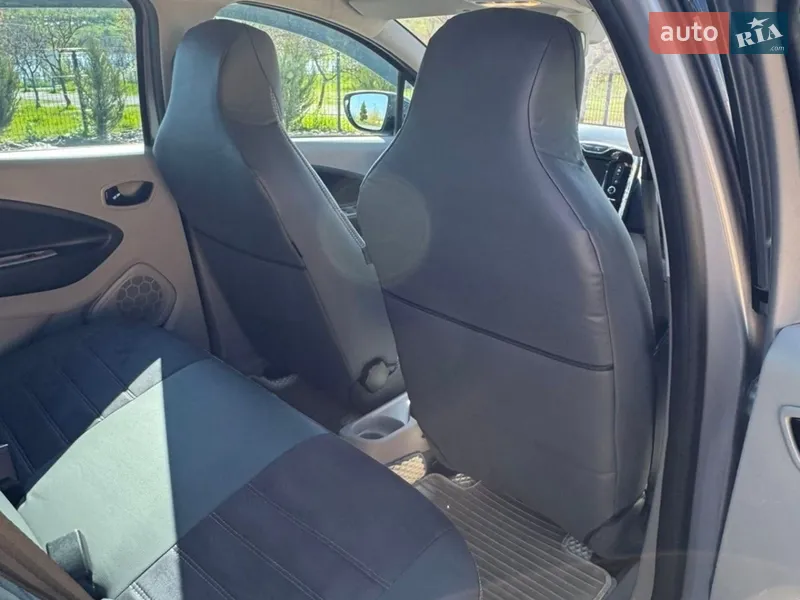 Renault Zoe 2014 VIN VF1AGVYA051937383 фото оголошення 4 з 46