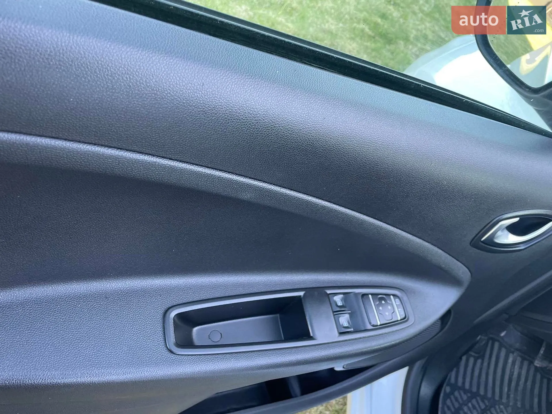 2020 Renault ZOE - мініатюра 3