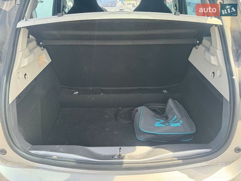 Хэтчбек Renault Zoe 2014 в Ровно