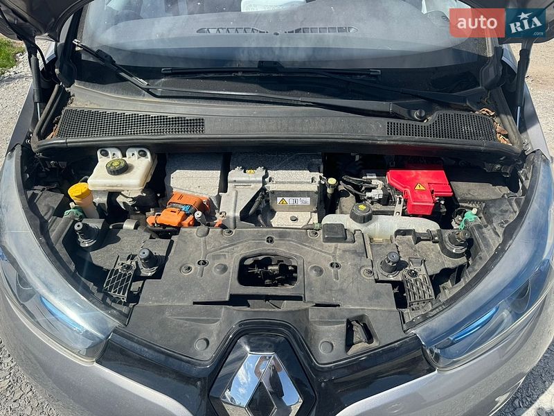 Хэтчбек Renault Zoe 2014 в Ровно