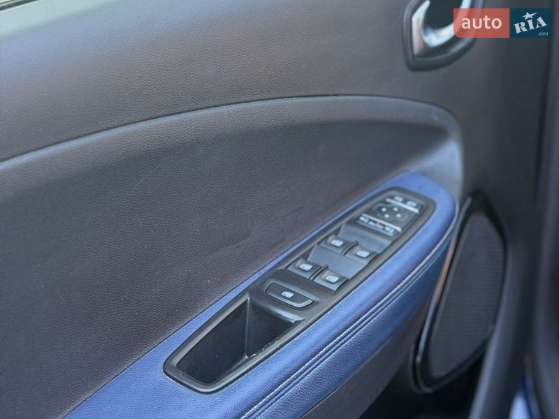Хэтчбек Renault Zoe 2021 в Золочеве