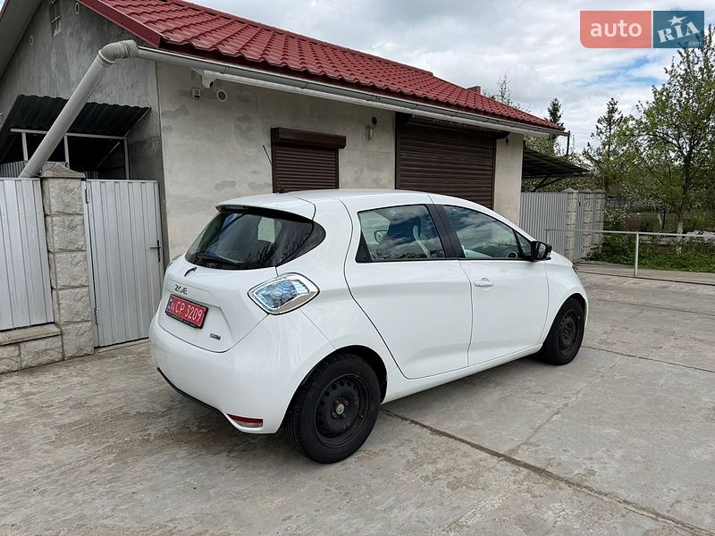 Хэтчбек Renault Zoe 2017 в Калуше