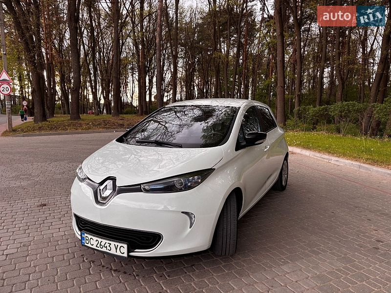 Хэтчбек Renault Zoe 2015 в Львове