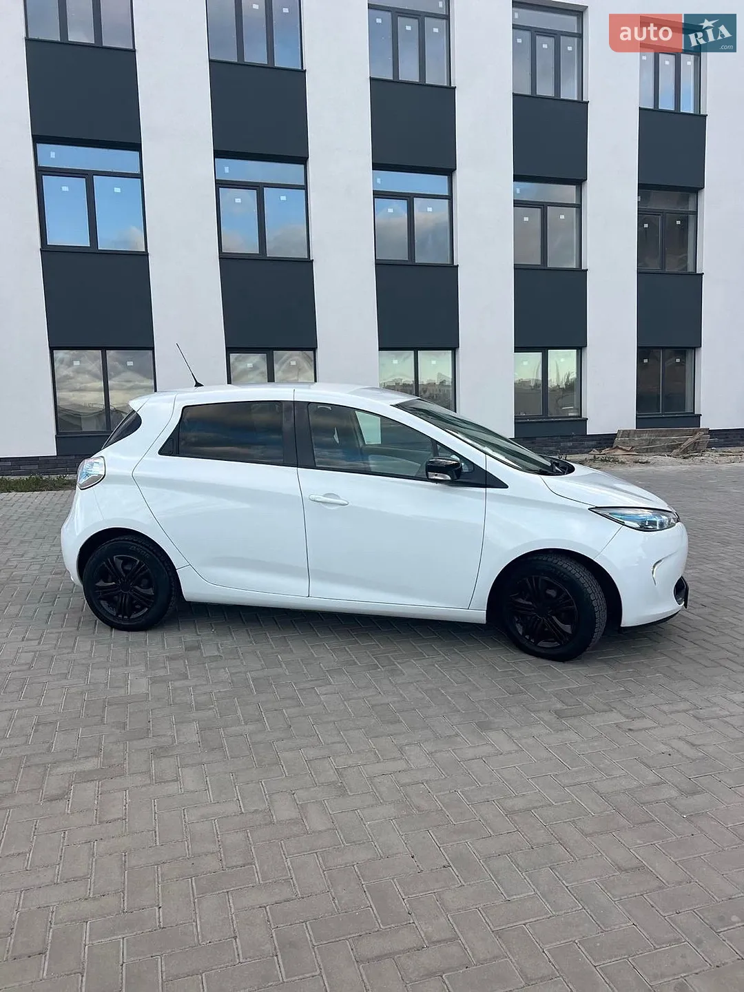 2016 Renault ZOE - мініатюра 6