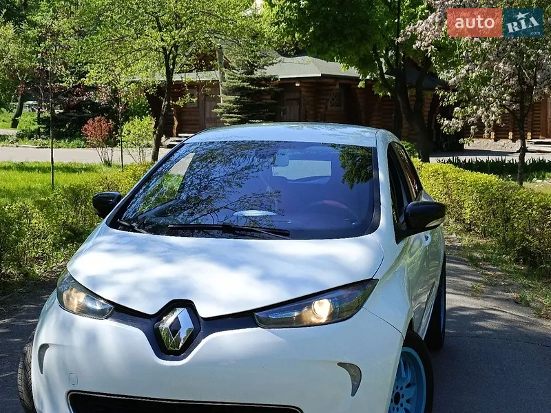 Renault Zoe 2015