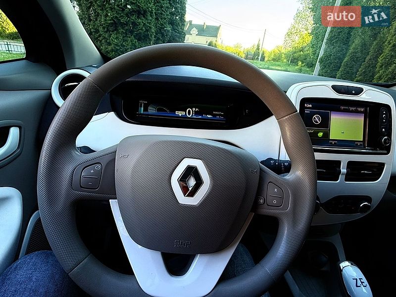 Хэтчбек Renault Zoe 2017 в Луцке