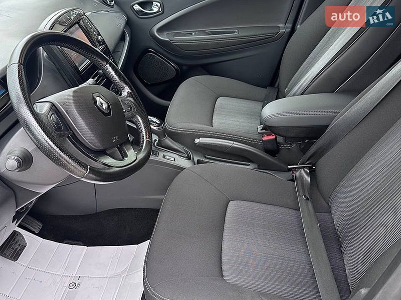 Хэтчбек Renault Zoe 2018 в Калуше