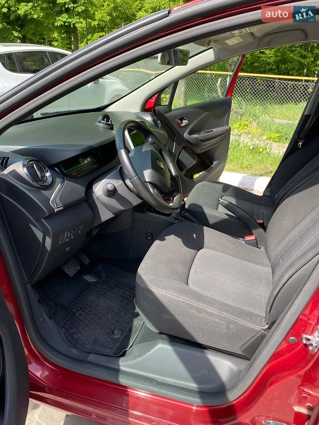 2016 Renault ZOE - мініатюра 9