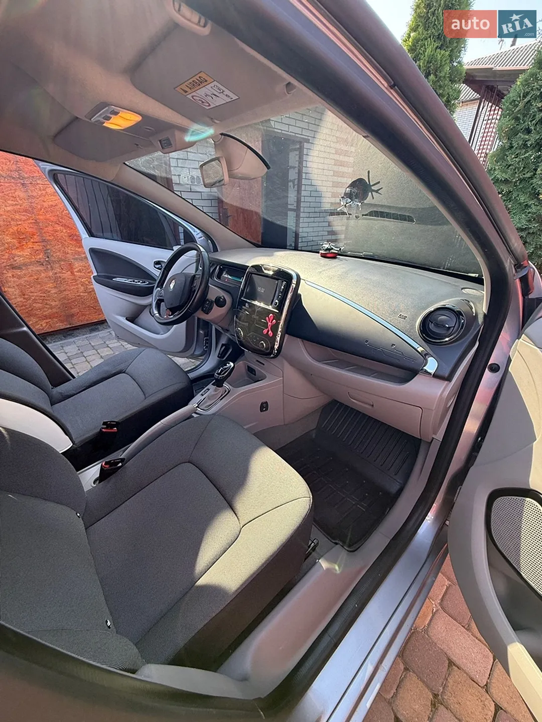 2016 Renault ZOE - мініатюра 16