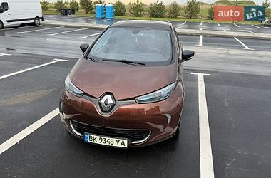 Хэтчбек Renault Zoe 2015 в Ровно